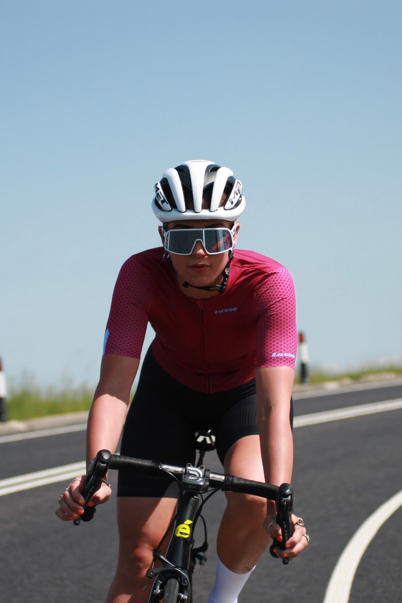 Women's Lightweight Aero Jersey- Hebden - Lusso Cycle Wear